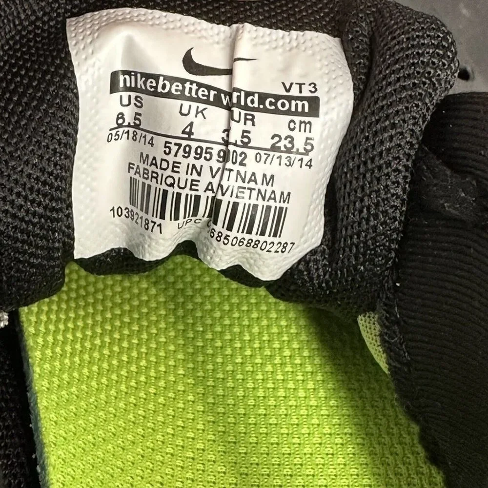 Nike Free Run 5.0 Running Shows Women 6.5 Black Grey White Sneakers - Picture 11 of 11